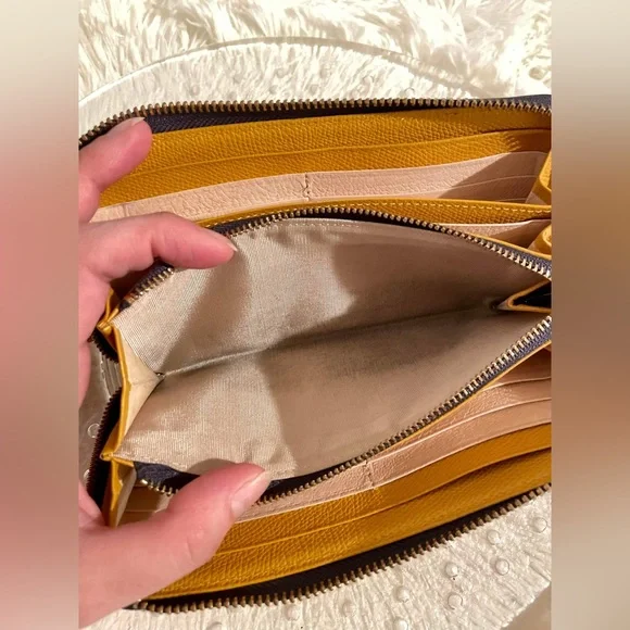 EPOI Shiki Round Zipper Long Wallet - Picture 6 of 9